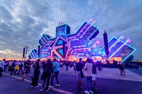 Public in Bucharest on september 2021