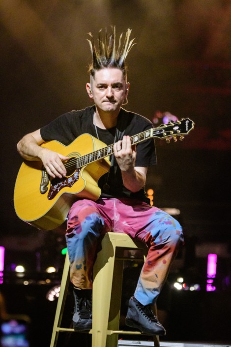 Guitarist in Bucharest on may 2022