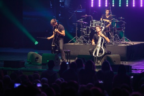 2cellos in Bucharest on december 2014