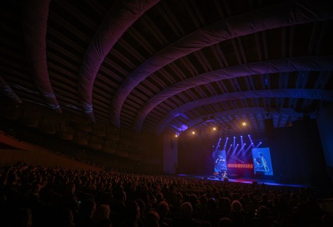 2cellos in Bucharest on december 2014