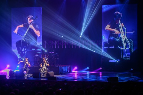 2cellos-Bucharest-december-2014-b4721063de