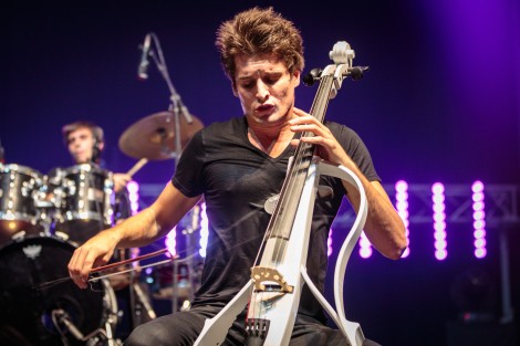 2cellos-bucharest-december-2014-cd2bf3cc06