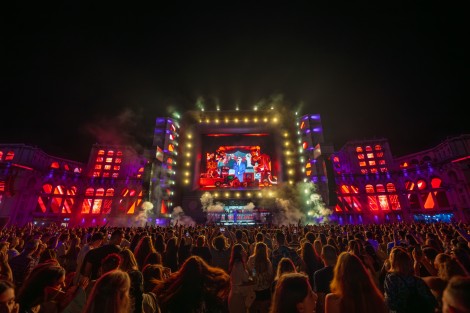 Akcent in Bucharest on june 2025