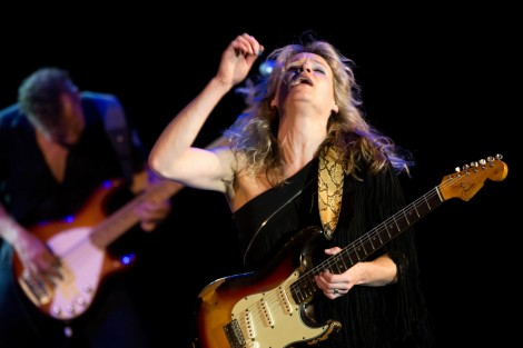 ana-popovic-bucharest-may-2016-9fb99465ca