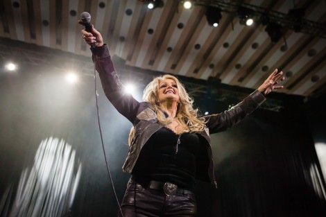 bonnie-tyler-Bucharest-december-2012-80920e8cac