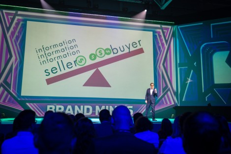 Daniel Pink in Bucharest on june 2022