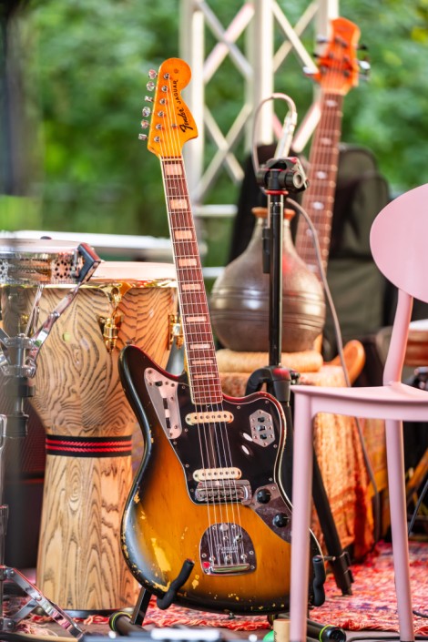 fender-jaguar-bucharest-september-2025-2d7e314061