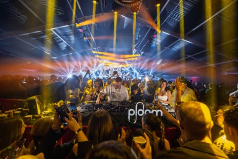 Hugel in Mamaia on may 2025