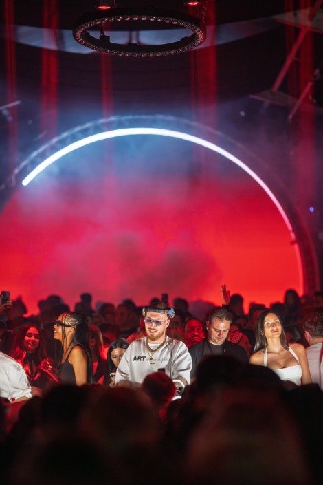 Hugel in Mamaia on may 2025