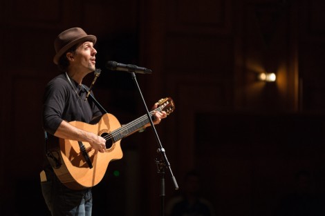 Jason Mraz in Bucharest on march 2017