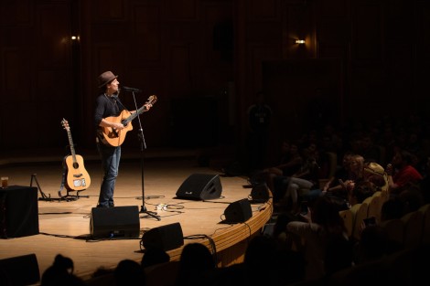 Jason Mraz in Bucharest on march 2017