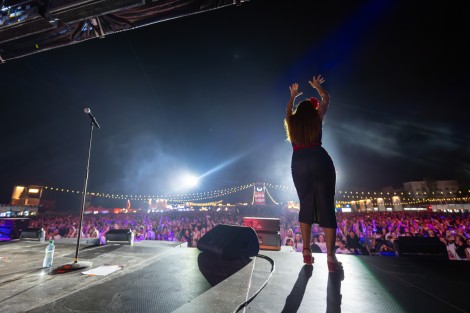 Las Ketchup in Mamaia on august 2025