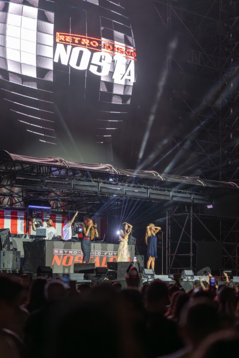 Las Ketchup in Mamaia on august 2025