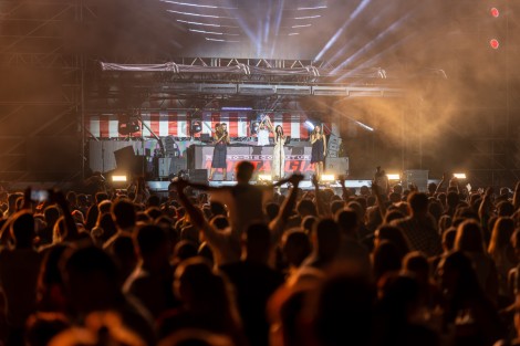 las-ketchup-mamaia-august-2025-c3656a961e