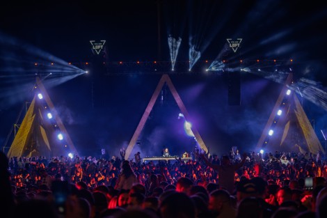 mood-mamaia-may-2025-866fbcd3a8