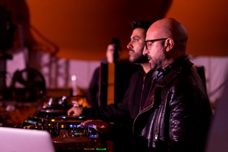 Neverdogs in Mamaia on april 2017