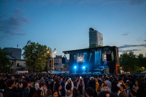 Om La Luna in Bucharest on april 2023