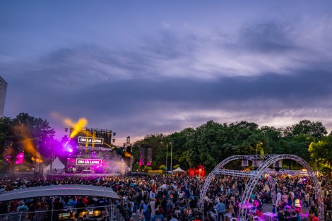 Om La Luna in Bucharest on april 2024