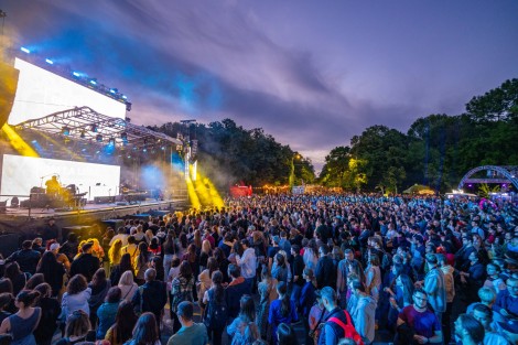 Om La Luna in Bucharest on april 2024