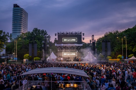 Om La Luna in Bucharest on april 2024