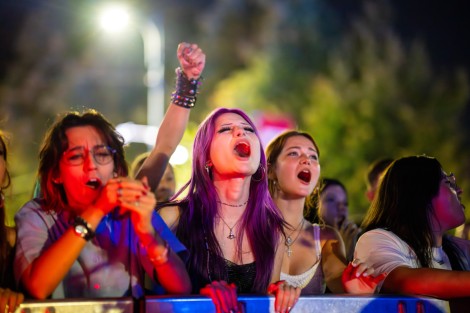 Om La Luna in Bucharest on september 2025
