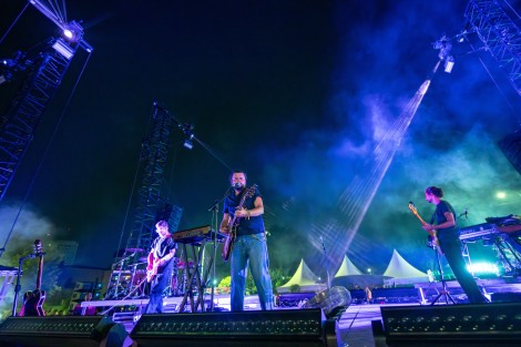 om-la-luna-bucharest-september-2025-3842ed2582