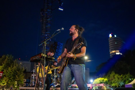 Om La Luna in Bucharest on september 2025