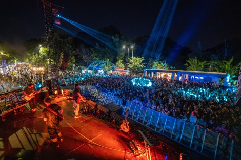Om La Luna in Bucharest on september 2025