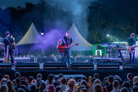 Om La Luna in Bucharest on september 2025