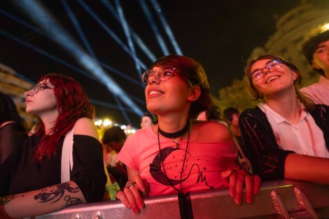 Om La Luna in Bucharest on september 2026