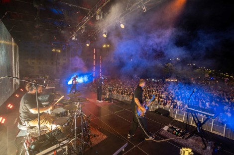 Om La Luna in Bucharest on september 2026