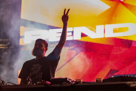 pendulum-dj-set-mc-verse-cluj-napoca-august-2015-064f604b66