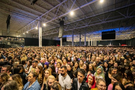 Public in Bucharest on april 2022