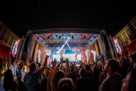 Public in Bucharest on june 2016