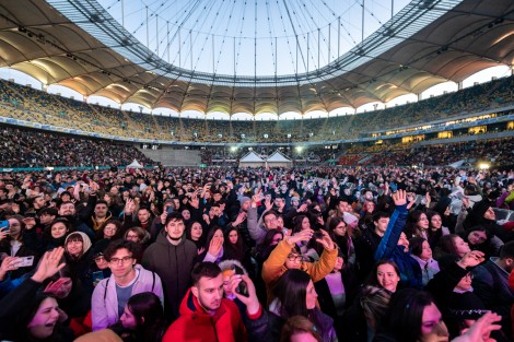 Public in Bucharest on march 2022