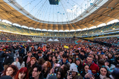 Public in Bucharest on march 2022