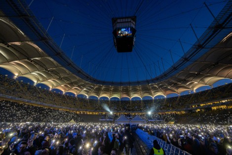 Public in Bucharest on march 2022