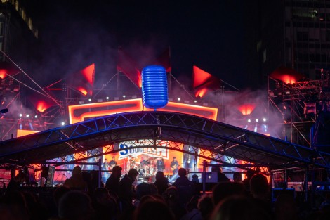 Public in Bucharest on may 2023