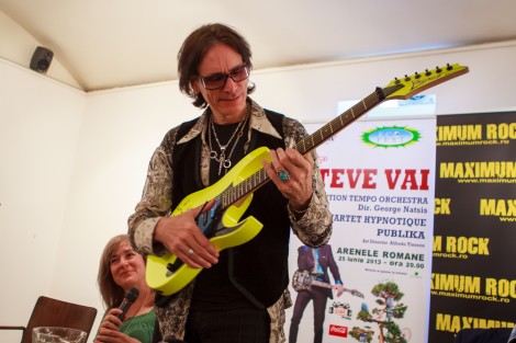 Steve Vai in Bucharest on may 2013