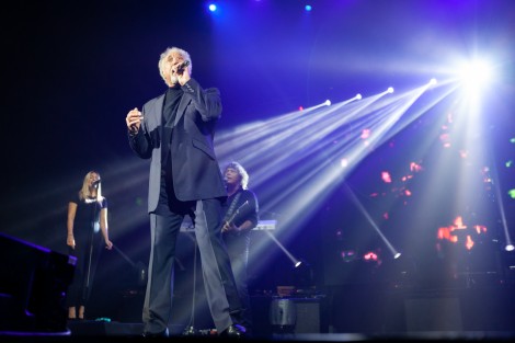 tom-jones-bucharest-november-2013-c4c2cc47e7