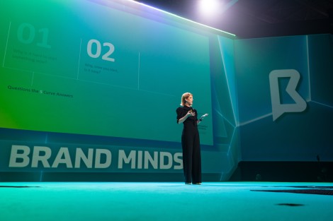 Whitney Johnson in Bucharest on june 2022