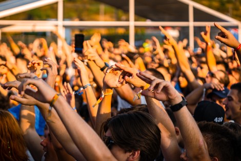 Public in Mioveni on august 2023