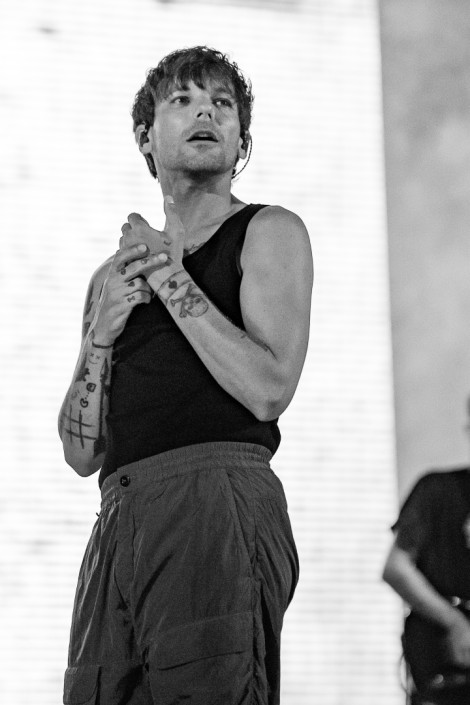 louis-tomlinson-cluj-napoca-february-2018-75cda448d3