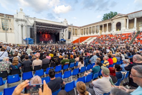 Beat in Bucharest on july 2026