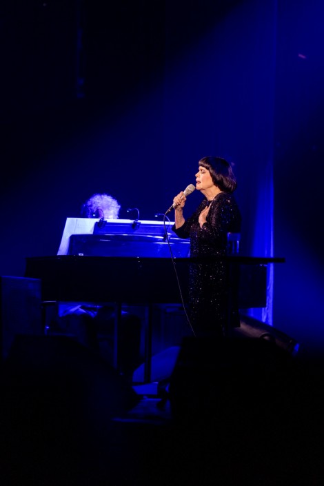 mireille-mathieu-bucharest-february-2026-0842c2e2c0