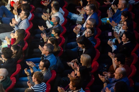 mood-bucharest-december-2025-7ea44f2dd4