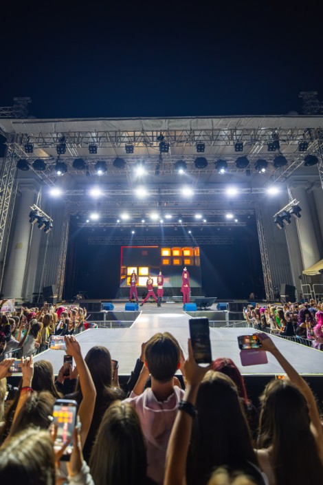 Xlov in Bucharest on september 2026