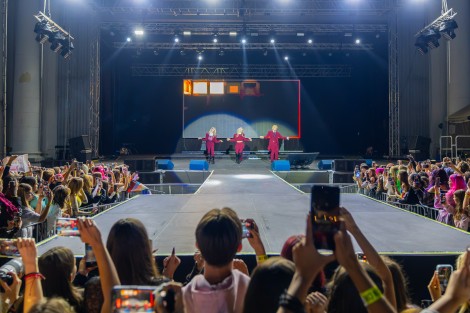 Xlov in Bucharest on september 2026