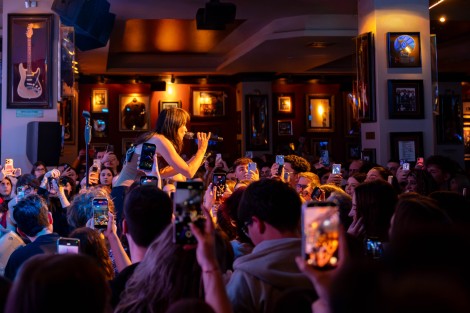 irina-rimes-bucharest-february-2026-964b0329fe