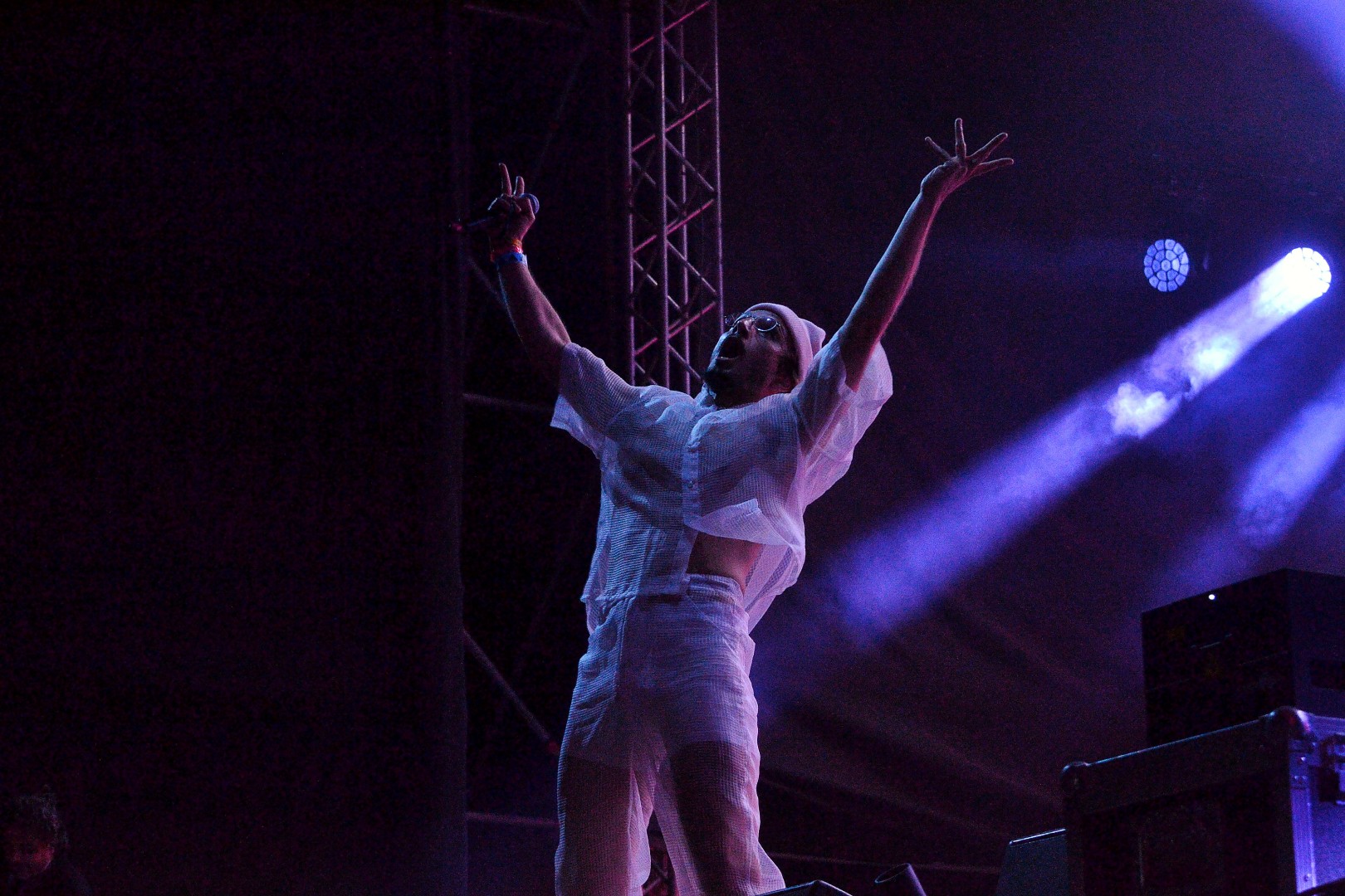 Bbno$ at Neversea Beach in Constanta on July 8, 2022 (3a8228cb1f)